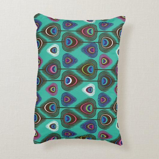 クジャクの羽毛のかわいい模様 アクセントクッション (裏面(縦))