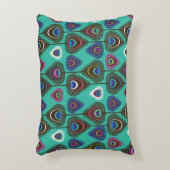 クジャクの羽毛のかわいい模様 アクセントクッション (正面(垂直))