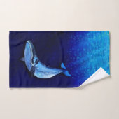 クジラの垂直方向のモーションシーンを海の深さで下へ バスタオルセット (ハンドタオル)