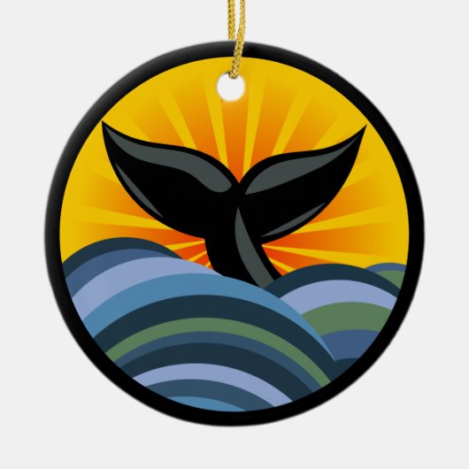 クジラの尾波および日が差すことのオーナメント セラミックオーナメント (正面)