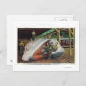 クジラの狩猟者がクジラの上に横たわる図 ポストカード (正面/裏面)