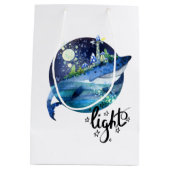 クジラの背中の灯台 ミディアムペーパーバッグ (裏面)