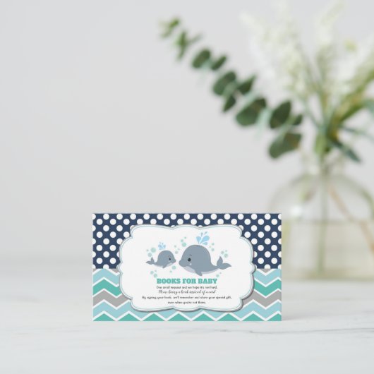 クジラの赤ん坊シャワーで本を差し込む エンクロージャーカード (スタンド正面)