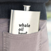 クジラ油のビーフのホックの黒のタイポグラフィのおもしろいなアイルランド語 フラスク (インサイチュ)