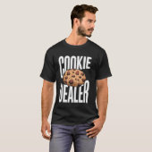 クッキー+クッキーの販売員 Tシャツ (正面フル)