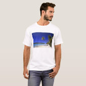クック諸島のヤシの木が並ぶビーチ 5 Tシャツ (正面フル)
