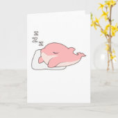 クッションで寝ているイルカ カード (黄色い花)