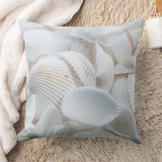クッション枕 – ホワイトシェル クッション (ブランケット)