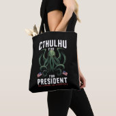 クトゥルフ大統領 Funny 2024選挙 トートバッグ (クローズアップ)