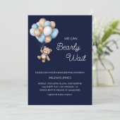 クマさんと一緒にお待ちしてます - 青茶色のクマのぬいぐるみ 招待状 (スタンド正面)