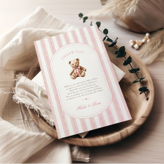 クマさんと一緒にお待ち遠しかったベイビーシャワーの感謝カード