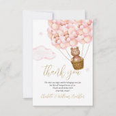 クマさんと一緒にお待ち遠しくて仕方ない ピンクのベイビーシャワーの詩 サンキューカード (正面)