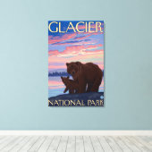 クマとカブ – Glacier National Park, MT キャンバスプリント (インサイチュ (ウッドフロア))