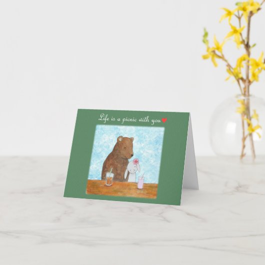 クマとバニーの夏のピクニックかわいい記念日 カード (黄色い花)