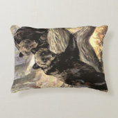 クマのイラスト by CE Swan, ヴィンテージの森林動物 アクセントクッション (正面)