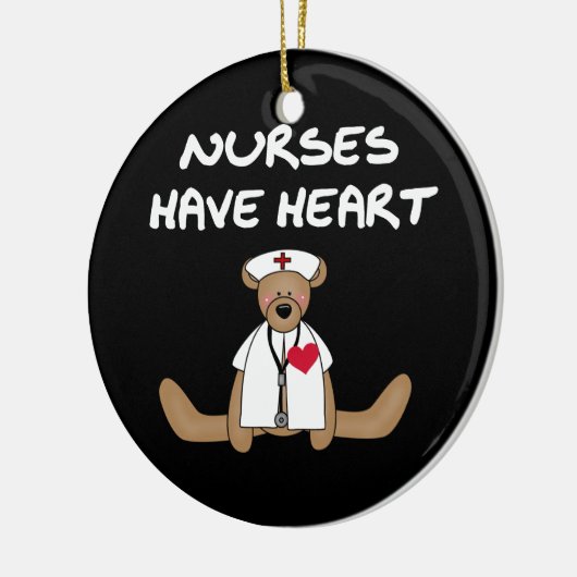 クマのナースにはハートTシャツとギフトがある セラミックオーナメント (左)