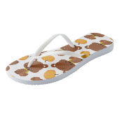 クマのパターン，かわいいクマ，秋，カボチャ ビーチサンダル (アングル)