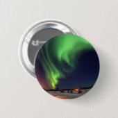 クマの湖でのオーロラの夜間写真 缶バッジ (正面&裏面)