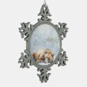 クマの眠る森の美しい動物 スノーフレークピューターオーナメント (左)