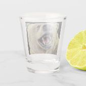 クマの頭を開いた口で野生の動物のうなり声 ショットグラス (裏面)