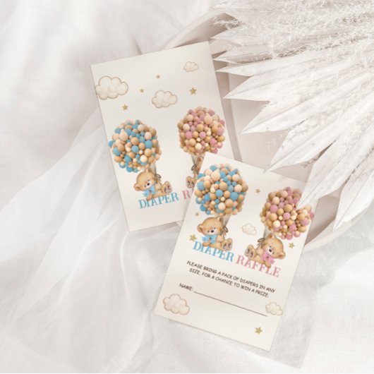 クマの風船が待つビーズおむつラッフル エンクロージャーカード