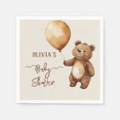 クマの風船の雲が赤ちゃんのシャワーを待つbearly スタンダードカクテルナプキン (正面)