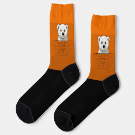 クマは壁を見下ろす、オレンジ色のカボチャ ソックス