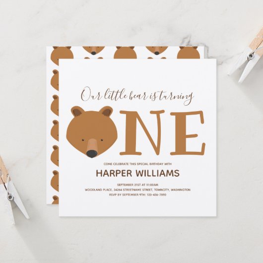 クマは銀の動物最初の誕生日 招待状 (正面/裏面インサイチュ)