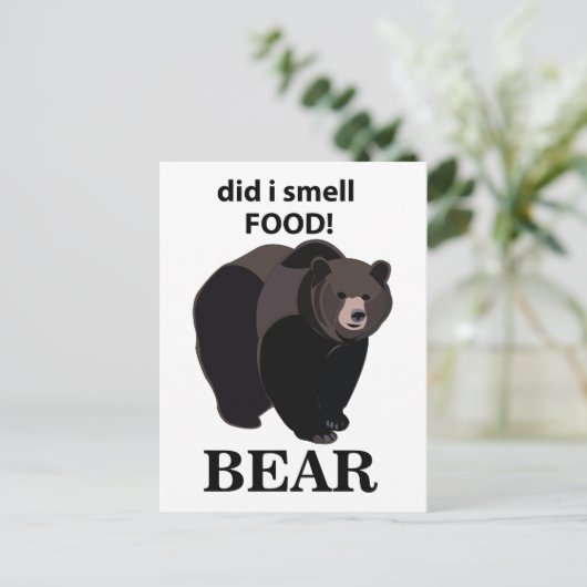 クマは食べ物のクマの匂いをおもしろい嗅いだ ポストカード (スタンド正面)