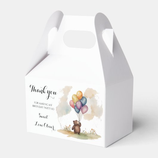 クマをテーマにした赤男女兼用ちゃんシャワー フェイバーボックス (正面サイド)