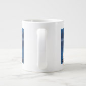 クマインムーンライト-アラスカ、デナリ国立公園 ジャンボコーヒーマグカップ (裏面)