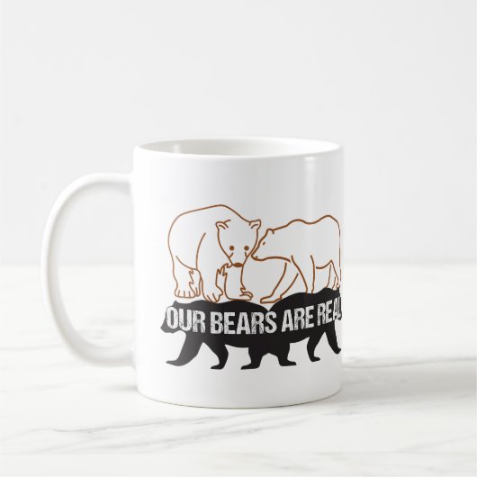 クマ実在は.w コーヒーマグカップ (左)