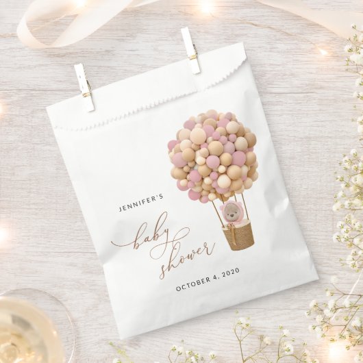 クマ、ピンク色の風船、熱気球、ベビーシャワー フェイバーバッグ (クリップ留めされた状態)