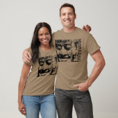 クメール石像 ... バイヨン寺院、カンボジア Tシャツ (ユニセックス)