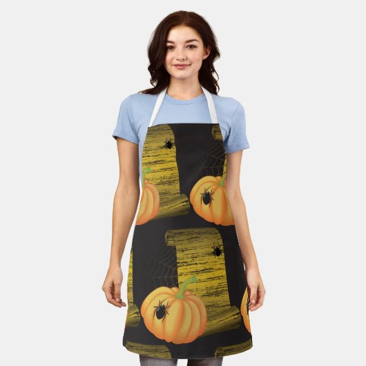 クモとカボチャ エプロン (着用した状態)