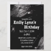 クモの巣とホワイトスパイダーズ誕生日 招待状 (正面)