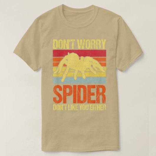 クモの愛男性へ者の女性は怖いタランチュラC Tシャツ (デザイン正面)