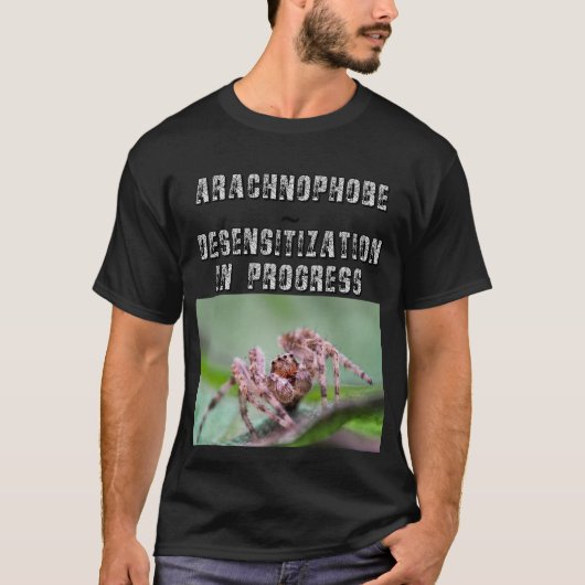 クモ恐怖症 ~ 慣らしTシャツ Tシャツ (正面)