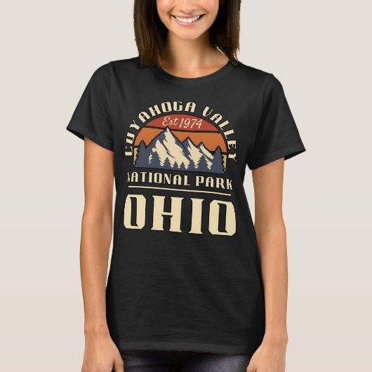 クヤホガバレー国立公園オハイオマウンテンハイキング Tシャツ (正面)