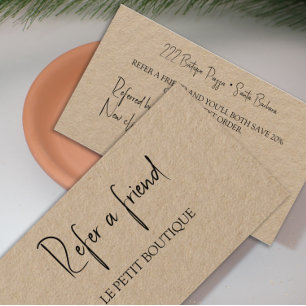 クライアントが友人クラフト紹介カードを参照 紹介カード