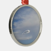 クラウドとクラウド メタルオーナメント (右)