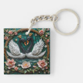 クラウンエレガント付き白鳥2羽 キーホルダー (裏面)