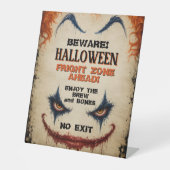 クラウンハロウィンコスチューム パーティー スプーキー 台座サイン (正面)