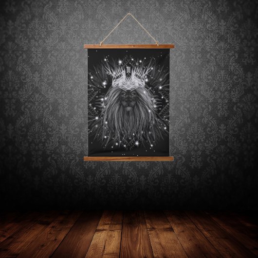 クラウンモノグラム付きスターライトライオン 吊り下げ型タペストリー