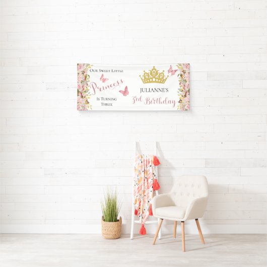 クラウン |蝶フローラプリンセス3日の誕生日 横断幕 (インサイチュ)