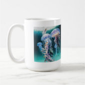 クラゲクラシックのマグカップ15オズ コーヒーマグカップ (左)