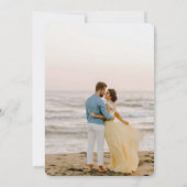 クラシカルバターイエローの洗練された結婚式の事前案内カード セーブザデート (裏面)