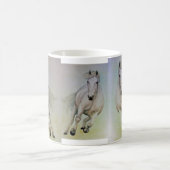 クラシックで白いマグ及び`の白Horse コーヒーマグカップ (中央)