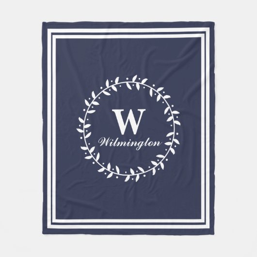 クラシックで白く葉が多い月桂樹の姓及びイニシャル フリースブランケット (正面)