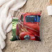 クラシックで赤い車 クッション (ブランケット)